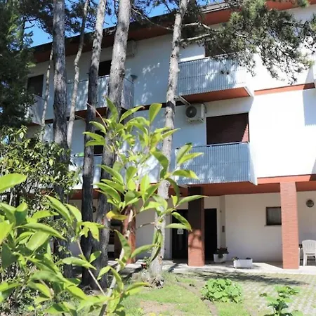 In A Quiet Location-beahost *